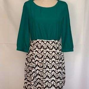 Pink Owl Green/White/Black Dress sz L NWOT